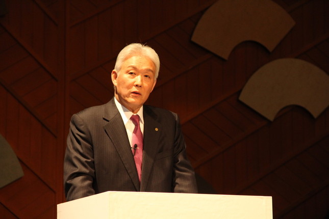 花王はイノベーション企業」と語る澤田道隆社長（2018年11月27日開催の「技術イノベーション説明会」で）