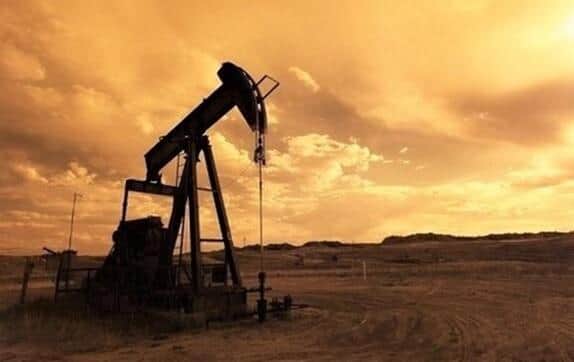 ロシアへの経済制裁で米国は原油を禁輸措置に……（写真はイメージ）