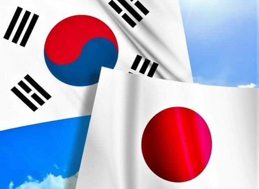 日本と韓国の友好復活なるか（両国国旗のイメージ）