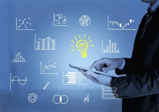 リスクキングは社員も企業も成長させる（写真はイメージ）