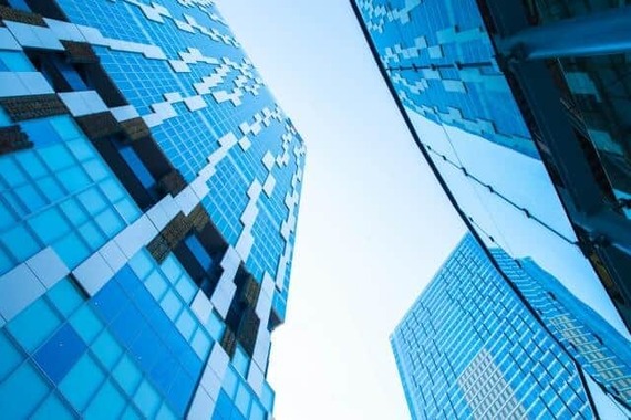 SBI新生銀、非上場化へ（写真はイメージ）