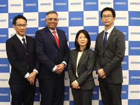 記者発表会に登壇した4人