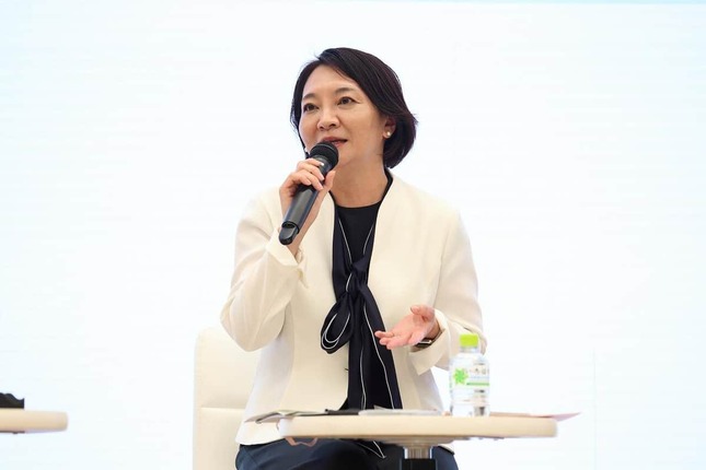 港区長・清家愛氏