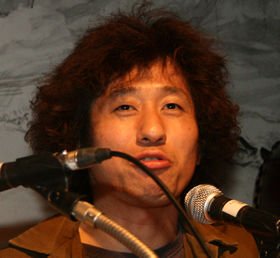 吉川忠行・元編集部員