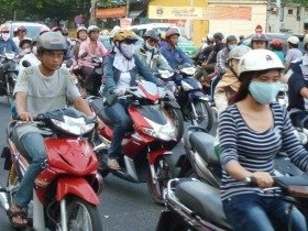 ベトナム、ホーチミンの渋滞。でも、これもビジネスチャンスになる？