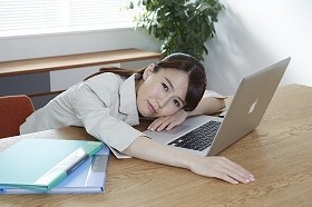 日本は「便利だけど、なんか疲れる」　「脳みそ使いすぎ」社会のせい？<br/>【アジア海外就職】