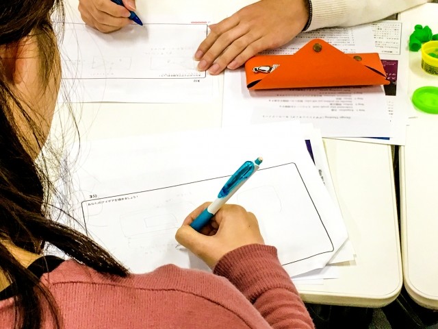 障害者の就職件数　8年連続増加