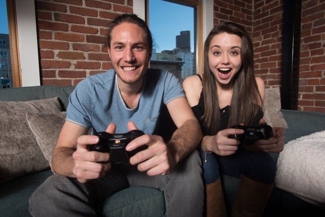 コンテンツ産業の市場規模、12兆円超　ゲームや動画好調に「ホンマか」！？