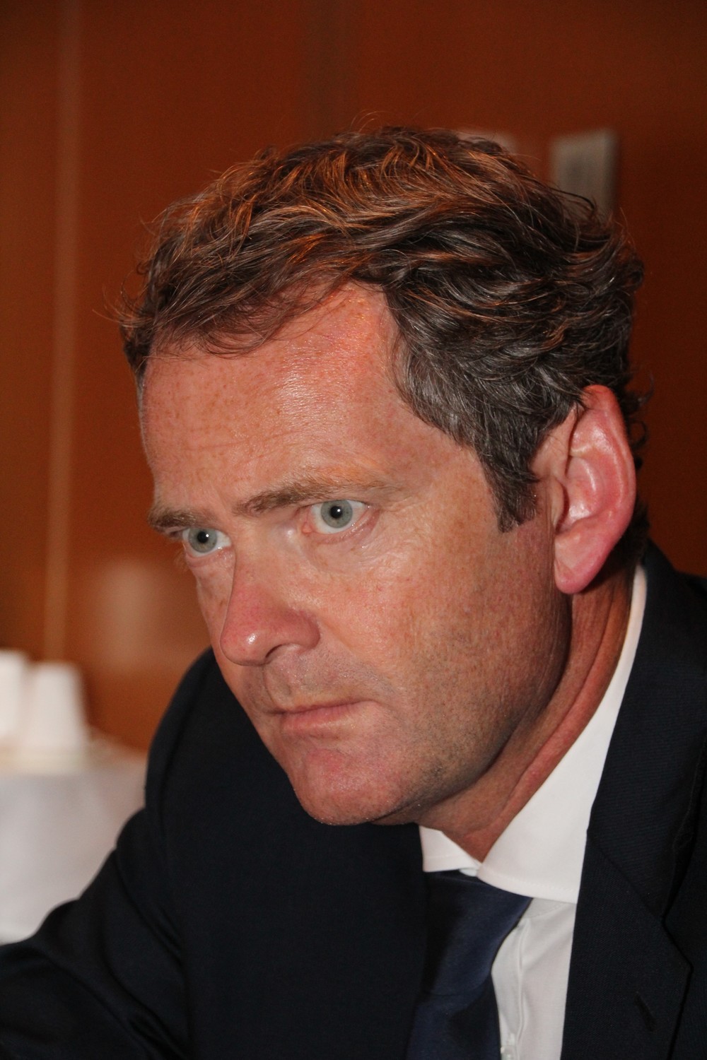 「インパクト投資」って何だ！？　自立と貧困からの脱出を支援、国際的に注目広がる <br/>BlueOrchard Finance ピーター・ファンコーニ会長に聞く