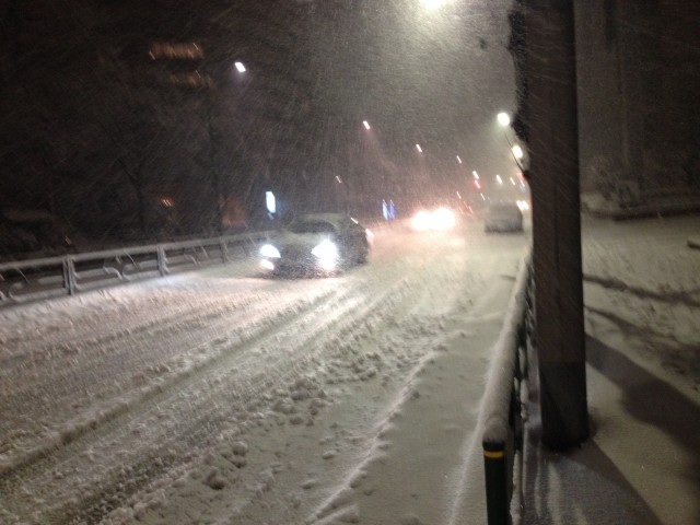 凍える都心「大雪」への対応、ブラック企業の場合は？