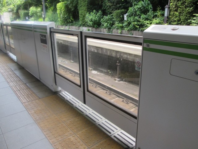 東京圏全駅にホームドア拡大　15年程度かけて設置 JR東日本