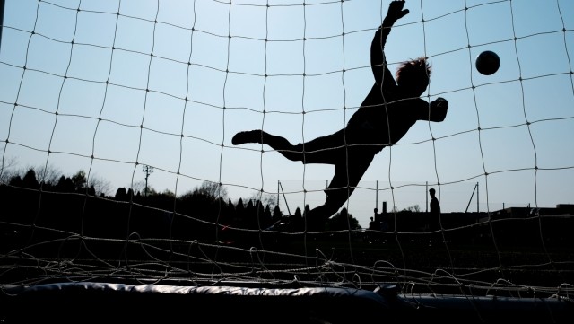 ルール違反じゃなければOK！　じゃあ、ビジネスで「パス回し」は「あり」ですね？（大関暁夫）