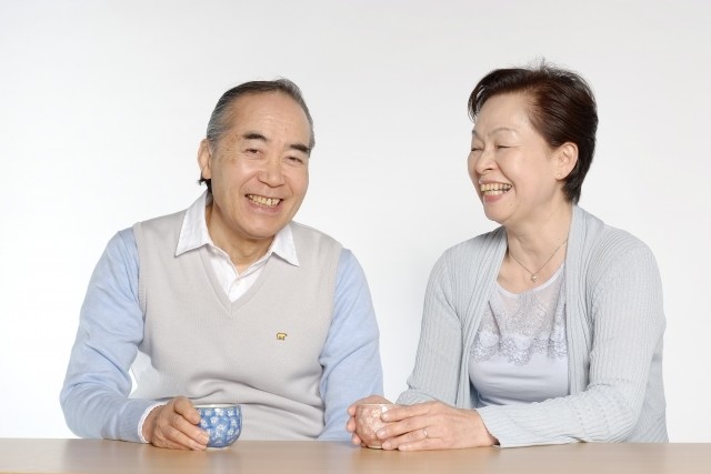 老後の生活資金、「収入」が「年金」を上回る　年金「あてにしない」約半数