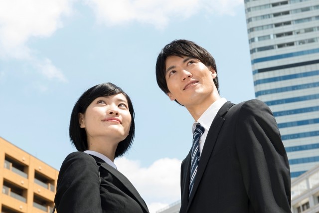 「就活ルール」破る企業増加　文科省の今年の就活調査速報