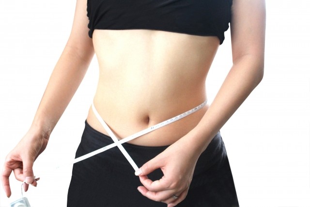 「思ったより細く見えない......」SNSトラブル、許可なく公開はハラスメントです（篠原あかね）