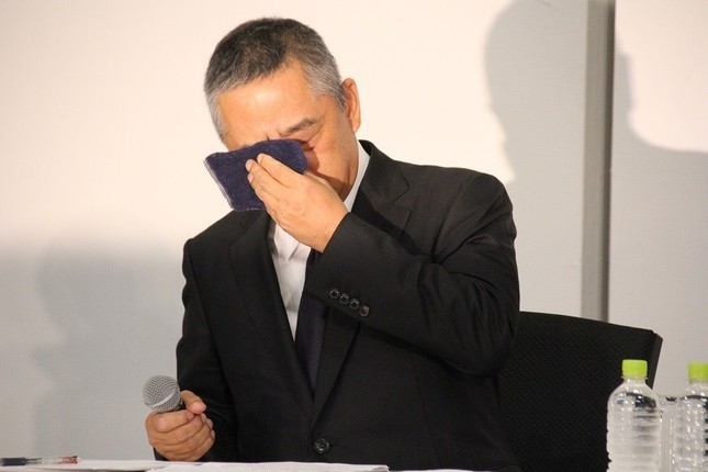 「ウチの経営者は常識を外れている」芸人にそう思わせた吉本興業の時代錯誤な「親子」関係（大関暁夫）