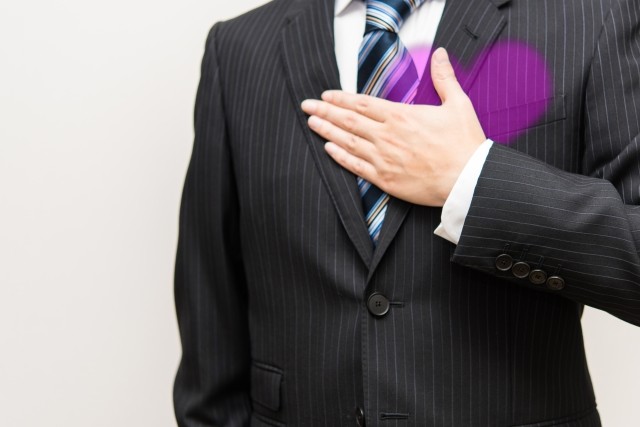 突然、頭が真っ白に......！ 「緊張」のドキドキは恥ずかしいことでも、弱いことでもない（くぼた茜）