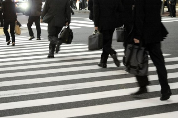 【年末は本を読む！】「定年消滅」時代、雇用の流動化にうまく対応するには？