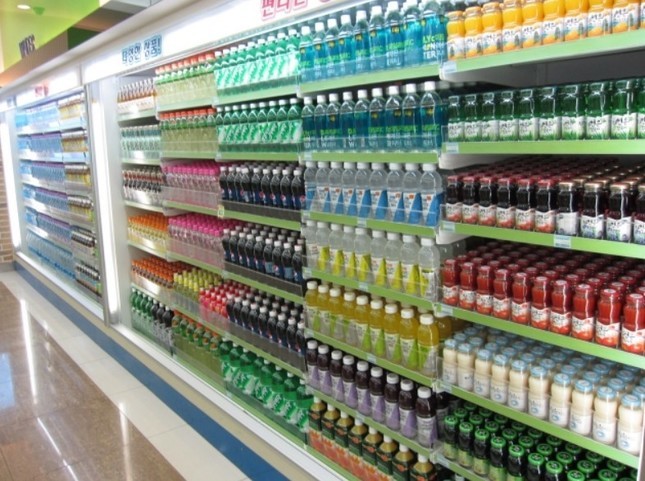 コンビニは今さら消えてしまっては困る存在になった