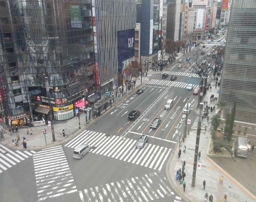 新型コロナで行楽地や繁華街の人出30％減　2月初め、スマホ位置情報で解析