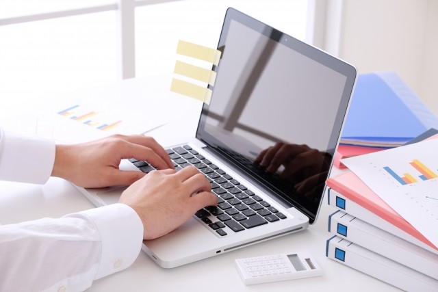 仕事もそろそろ「コロナ疲れ」かも...... 在宅勤務でのメンタルコンディションを保つ方法（くぼた茜）