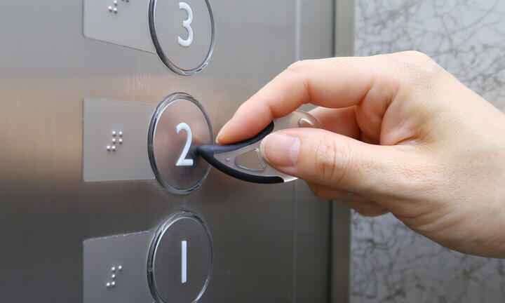 【コロナに勝つ！ ニッポンの会社】人との接触や「3密」を避ける！ そんな触れるのをためらうところに「サワレール」