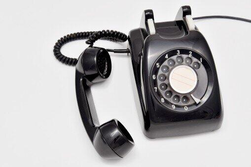 昭和の時代の懐かしい固定電話