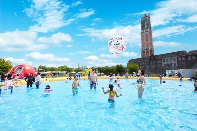 【コロナに勝つ！ニッポンの会社】今夏のハウステンボスは「日傘男子」推し！ 日傘でソーシャルディスタンス呼びかけ