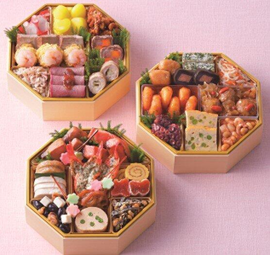 料理研究家で人気ブロガーのYuuさん監修の和・洋・中華風三段おせち