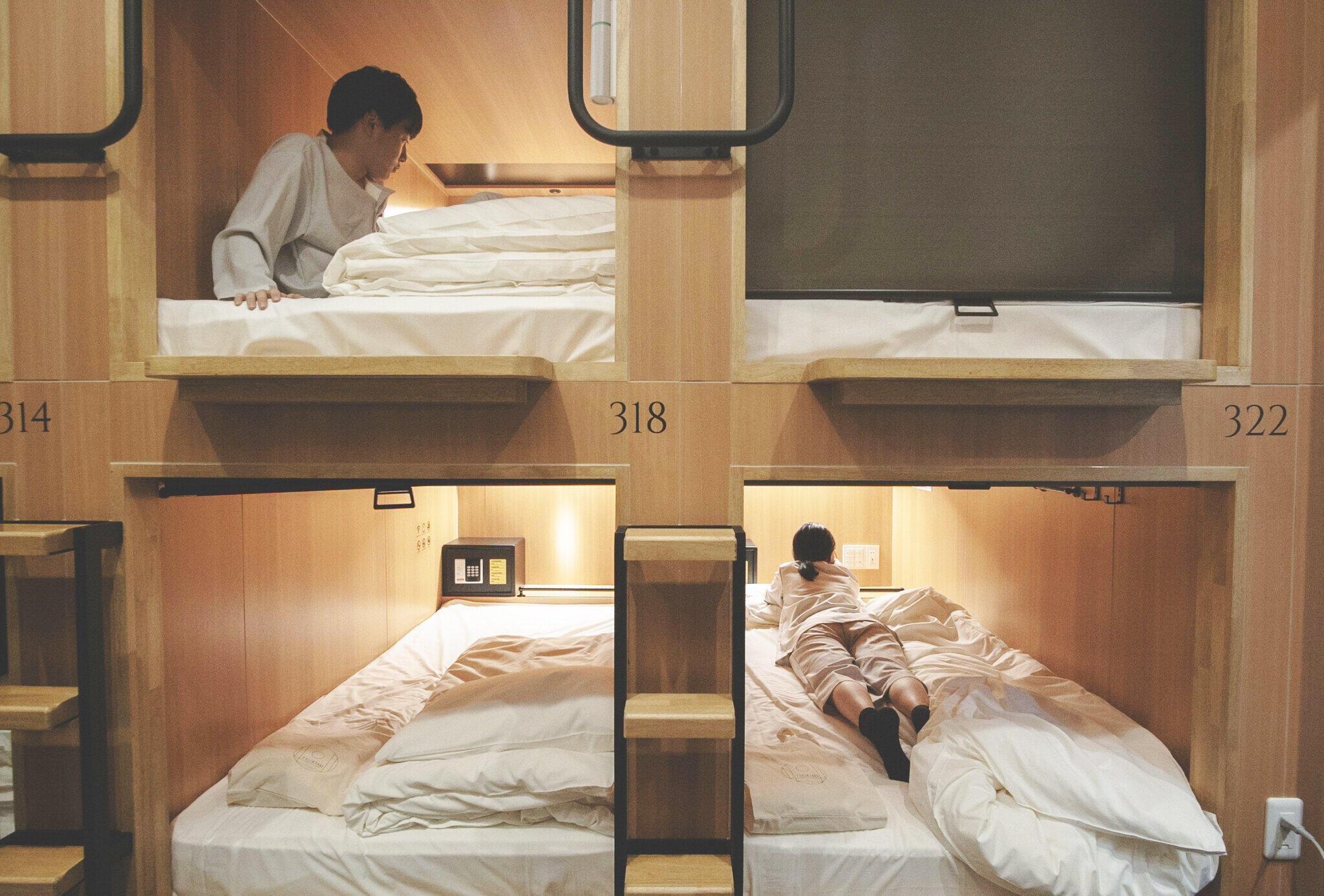 冬のコロナ対策、京都のカプセルホテルが新幹線並み換気機能アピール