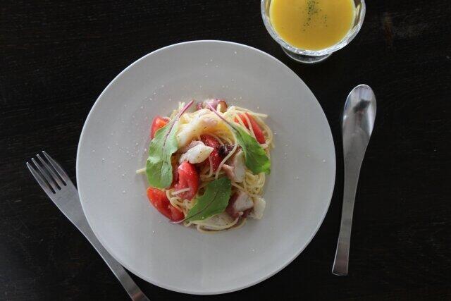 料理と色　料理を美味しそうに見せるカギはお皿にあった！（入澤有希子）