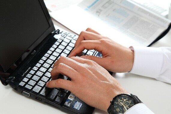 テレワークの導入、大企業中心に多いが...　対象社員は少数、ITリテラシーに不安