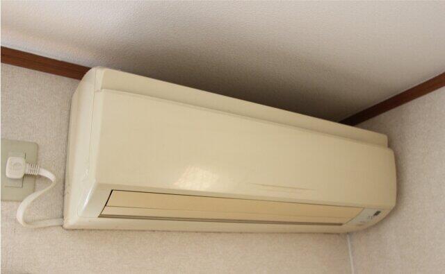 コロナ禍の巣ごもり需要で白物家電24年ぶり高水準　空気清浄機は過去最高に