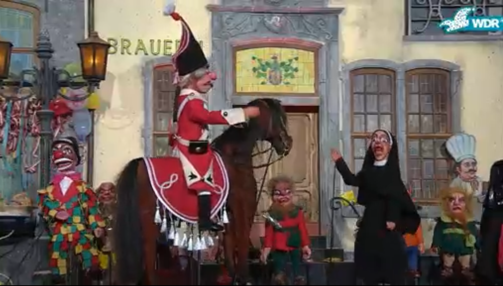 ケルンの劇場による人形劇によるカーニバルのパレードがオンラインで配信された（出典：WDR「Rosenmontag in Köln: Der ausgefallenste Zoch！」2021年2月15日）