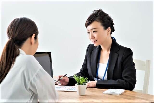 やっと出会えた「天職」が市役所の非正規職員 女性の投稿が賛否激論！ 正規公務員からは「無責任で楽チン」と...（1）