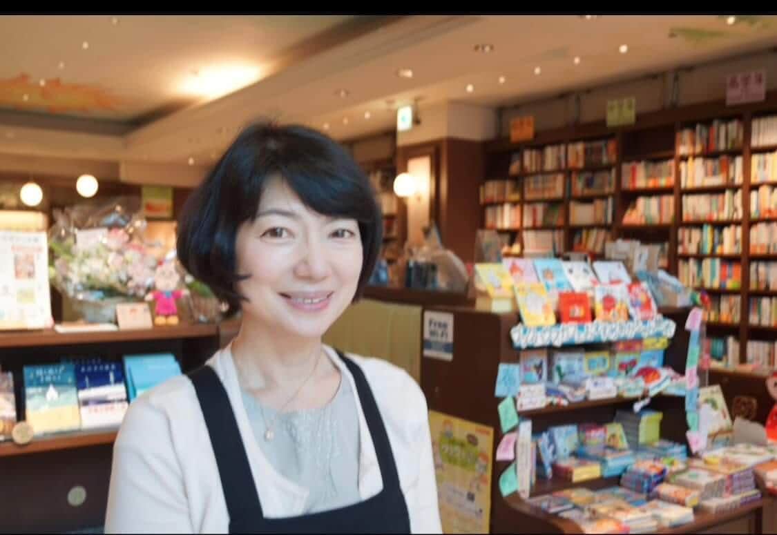 【書店探訪】世界一の本の街でただ一つの子どもの本専門店 「ブックハウスカフェ」