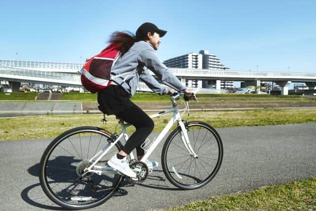 自転車販売のあさひ株が7％安、中間決算2ケタ減益で売り集中 投資家の失望招く