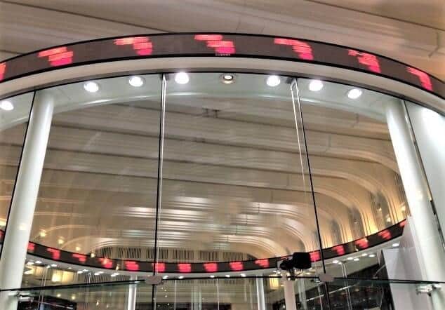 続落する日本株...エコノミストは「金融相場から業績相場への転換」に注目