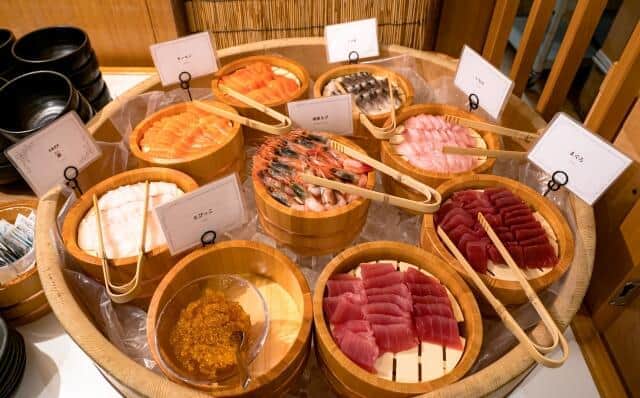 お寿司とかをごちそうしてと上司は言うが...（写真はイメージ）