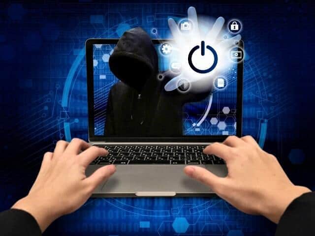 トレンドマイクロ株が8％安、「コロナ禍緩和」で今期減益予想を嫌気 それでも「今がガマン」なわけは？