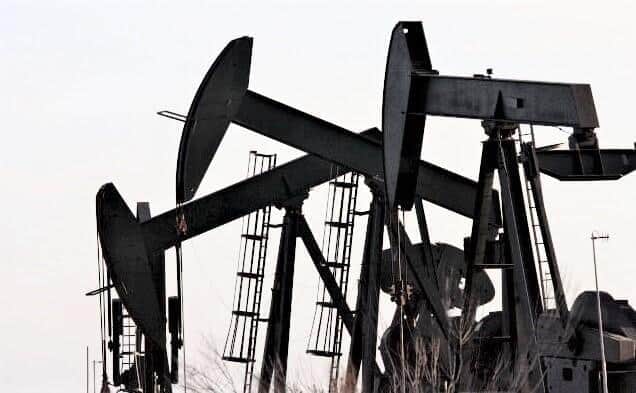 原油価格の高止まりも世界経済の打撃だ