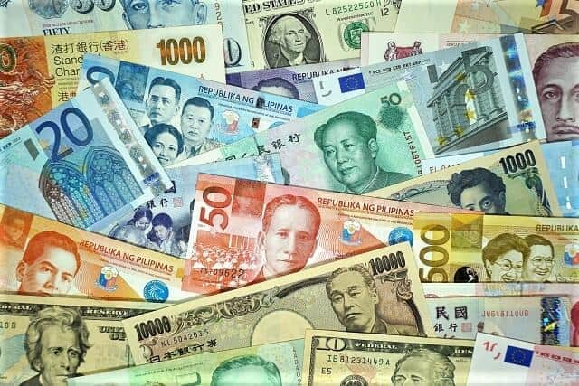 各国の通貨は軒並み利上げに踏み切っているが…（写真はイメージ）