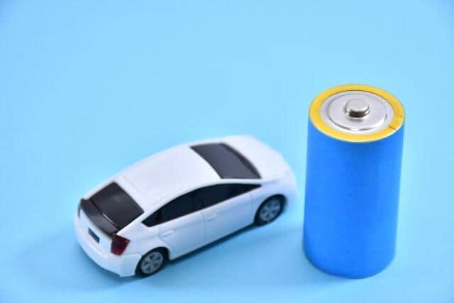 パナソニック、「EV用電池」に巨額投資...懸念される「いつか来た道」