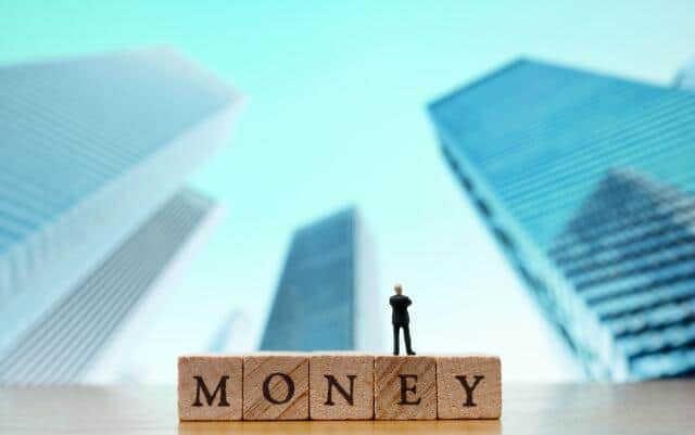 世界のIT技術者の給与...最も高いのはスイス、2位は米国、では日本は？