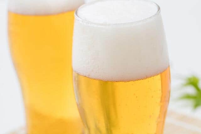 今秋、酒税改正...「ビール」約7円引き下げ、「第3のビール」約9円引き上げ【馬医金満のマネー通信】