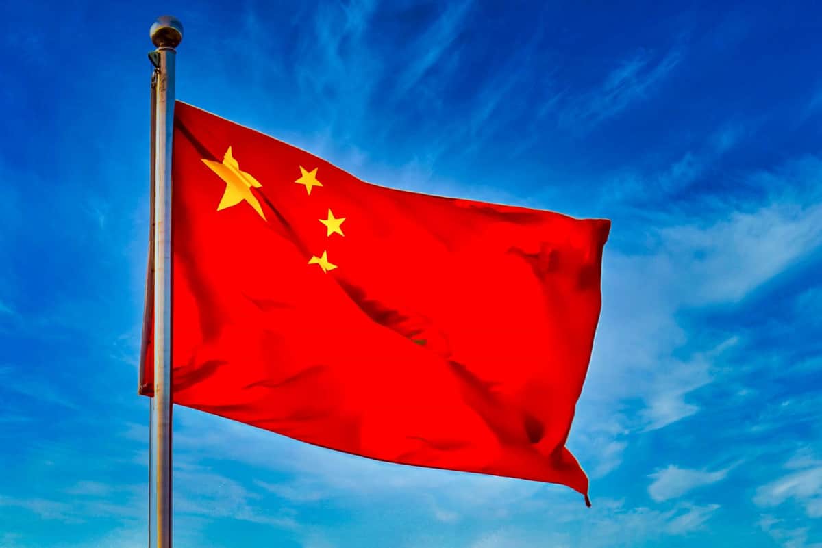 国民の80％がコロナに感染したという中国（中国国旗）