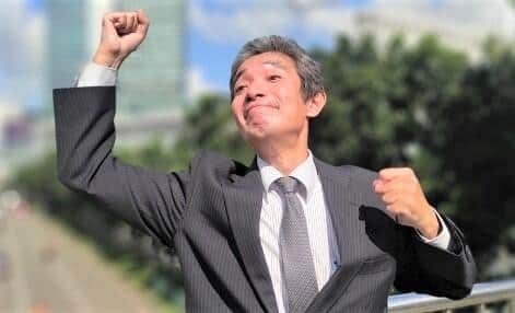 昭和のおっさんは明るく元気だった（写真はイメージ）