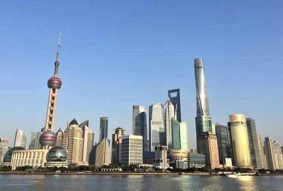 中国経済の中心、上海市街地