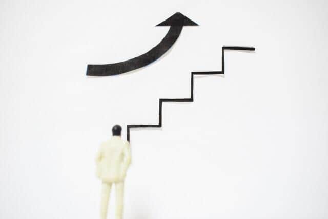 ストレスなく転職活動するには？...「順番」を変えるとうまくいく！