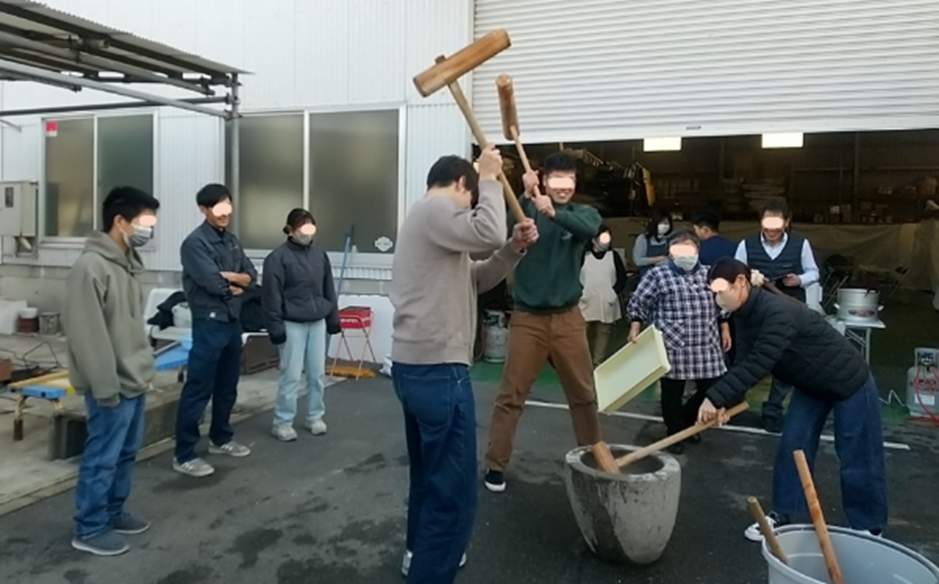 年末餅つき大会